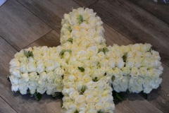 Croix Roses blanches