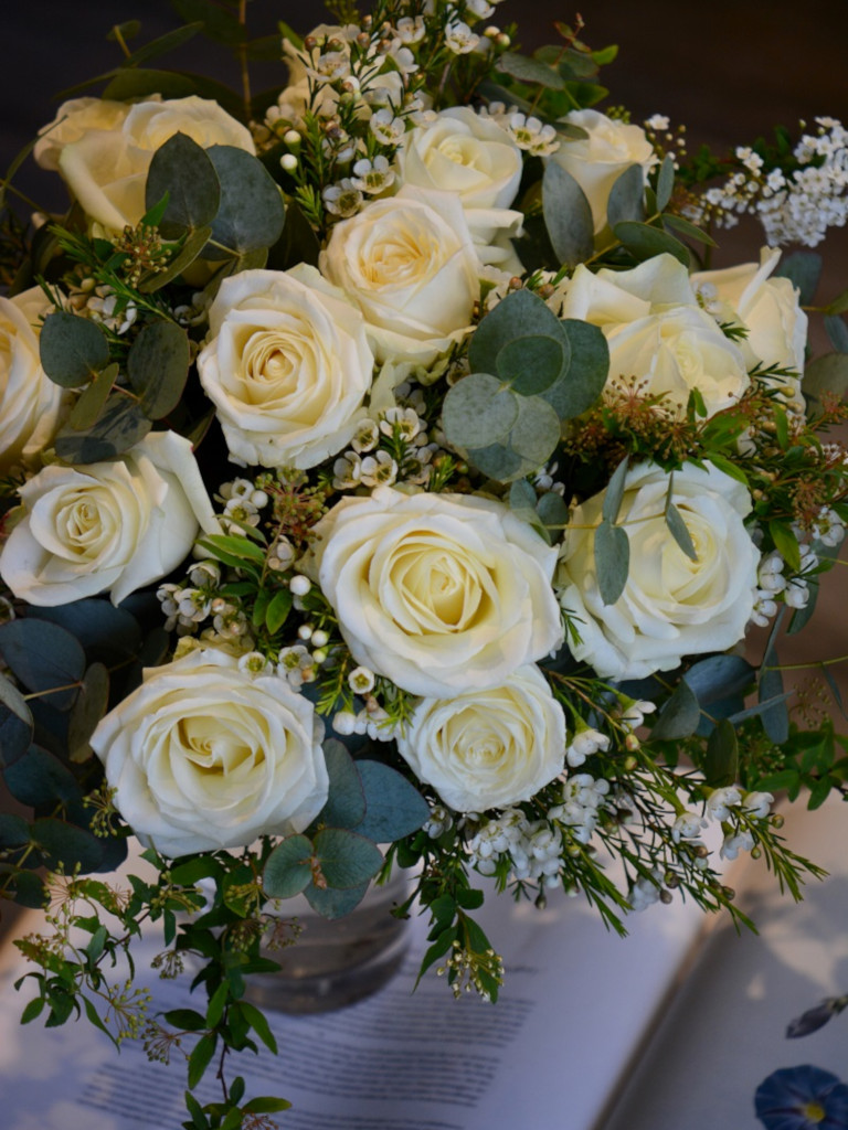 Bouquet de roses blanches - Marie Paolini